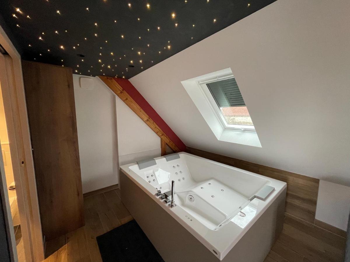 Gite Spa L'Atelier Emile - Spa Privatif - 5 Min Colmar Sainte-Croix-en-Plaine エクステリア 写真
