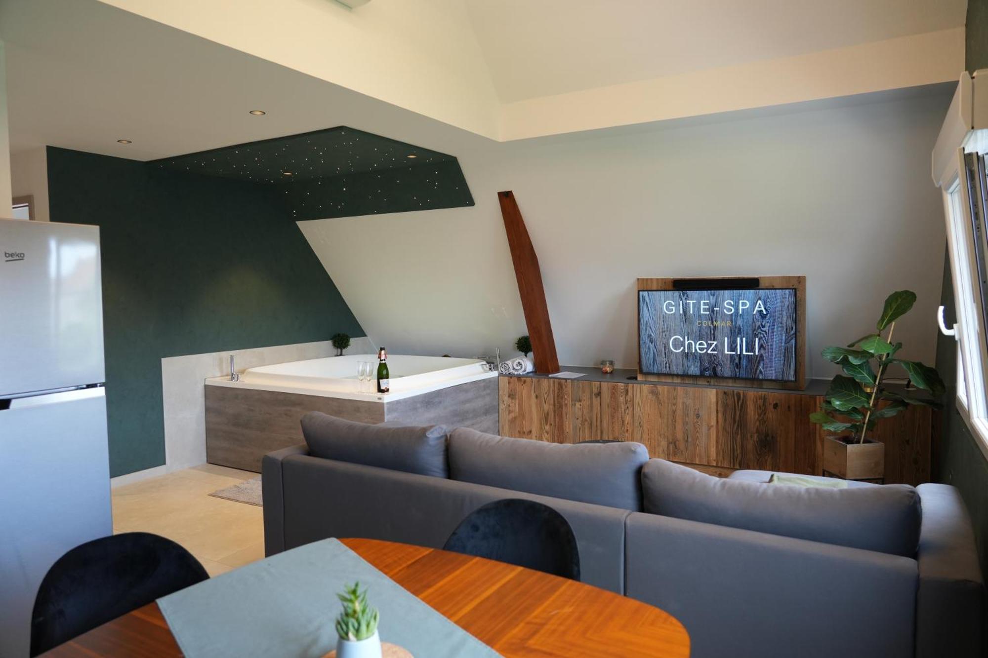Gite Spa L'Atelier Emile - Spa Privatif - 5 Min Colmar Sainte-Croix-en-Plaine エクステリア 写真