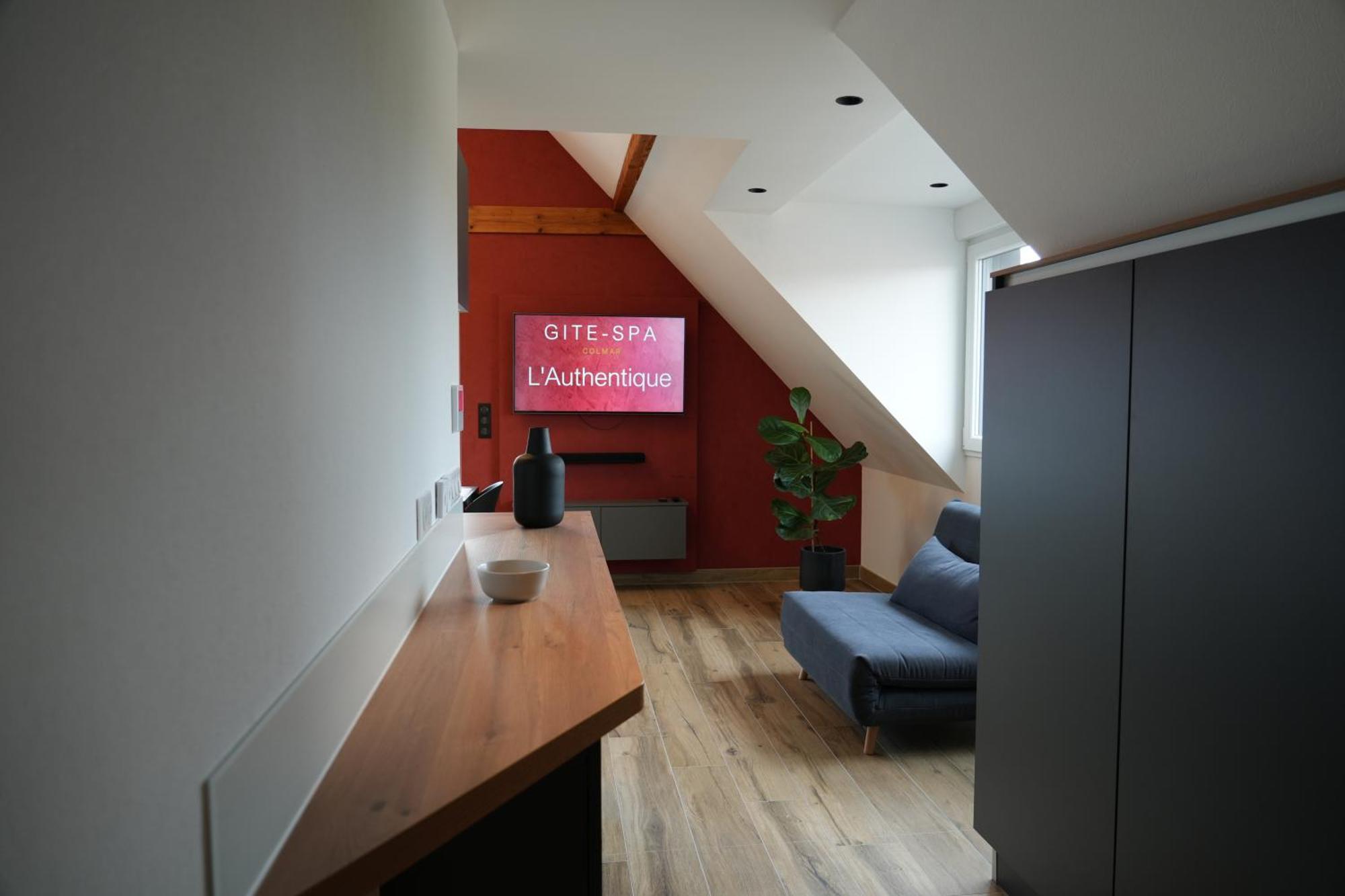 Gite Spa L'Atelier Emile - Spa Privatif - 5 Min Colmar Sainte-Croix-en-Plaine エクステリア 写真